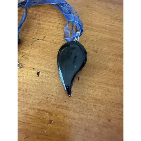 Art Glass Pendant Necklace Blue Floral + Extra Pendant Murano Style - Picture 7 of 15